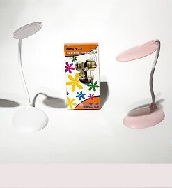 Lámpara-de-mesa-luz-led-usb-recargable-3-toques-en-altino